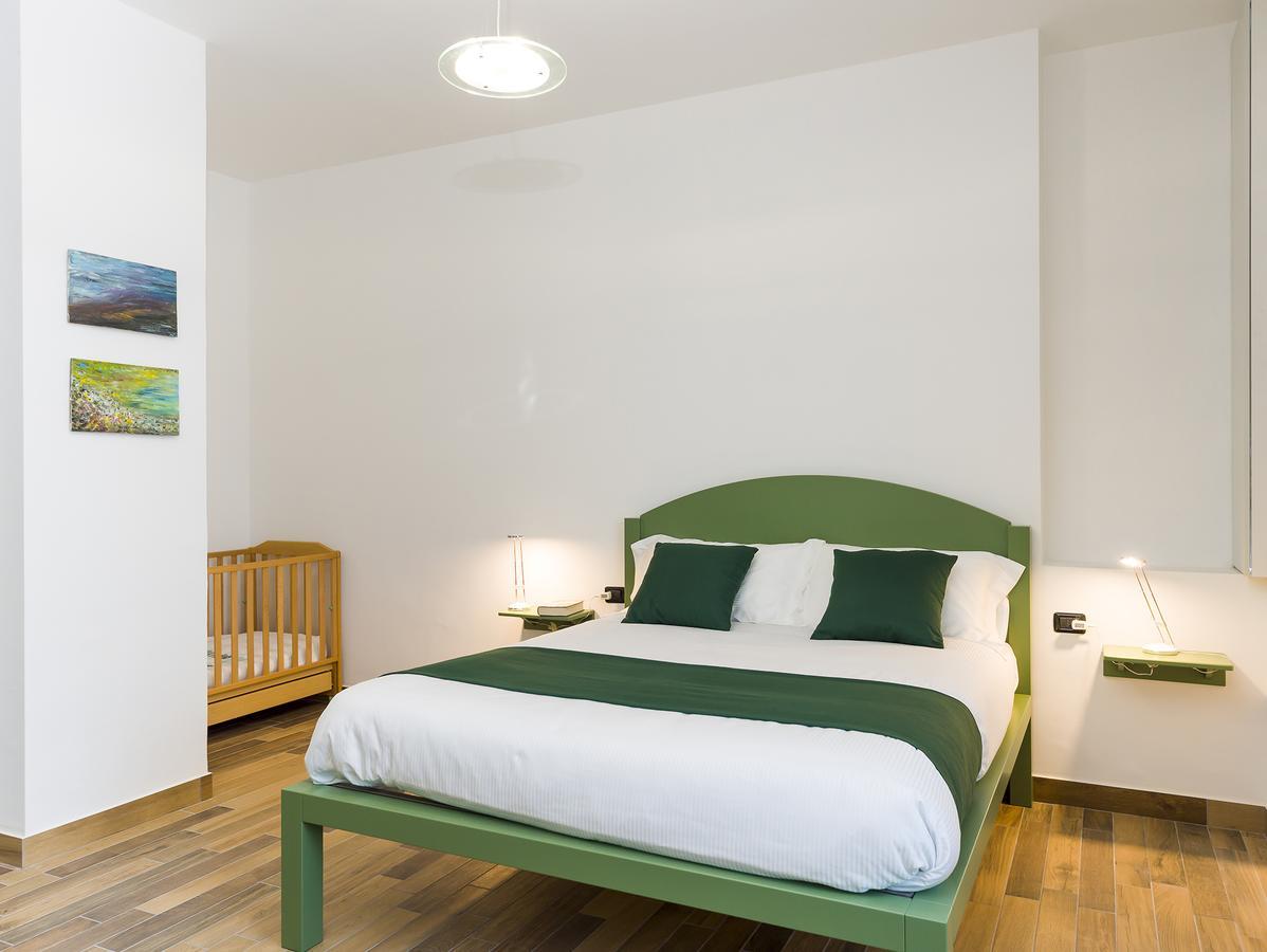 La Nostra Casa In Centro Hotel Lecco Eksteriør billede