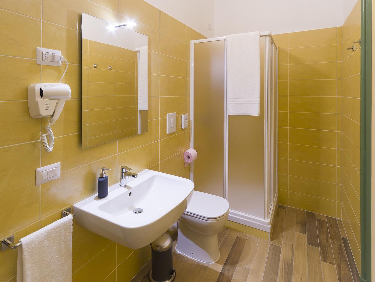 La Nostra Casa In Centro Hotel Lecco Eksteriør billede